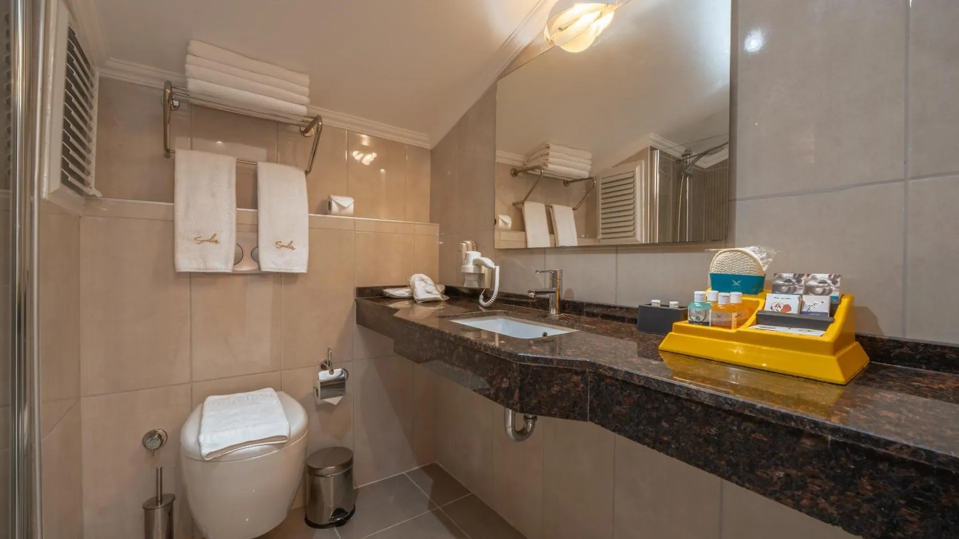 Sundia By Liberty Suncity Oludeniz Hotel